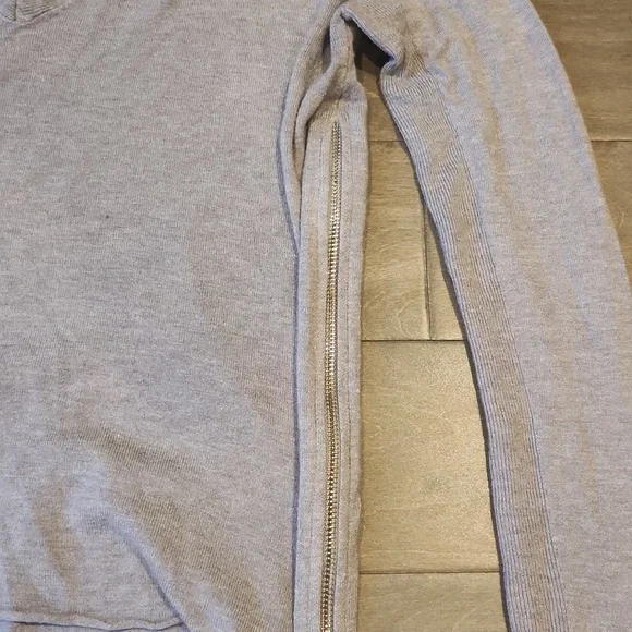 Vici Cashmere Zip Sweater Heather Gray Size Medium - Picture 2 of 4